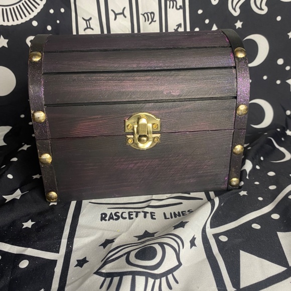 Purple Unicorn Spit | Handmade Wooden Chest | Witch Kit - Picture 4 of 5